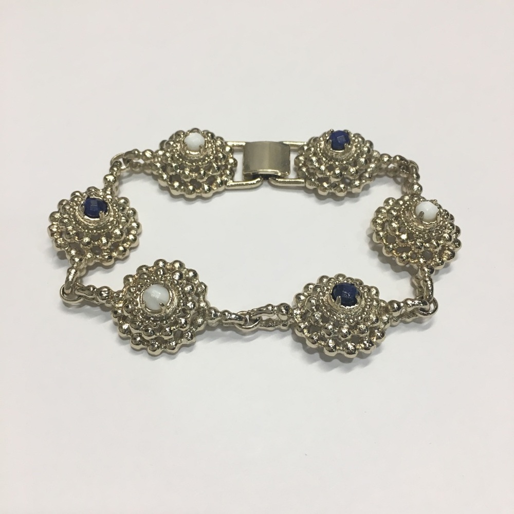 Kendra Scott blue and white bracelet